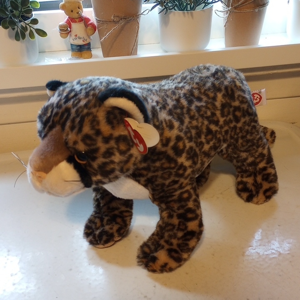 Classic Ty, Dot the Leopard, 1999 Plush Retired  Wildlife Toy w/Tags